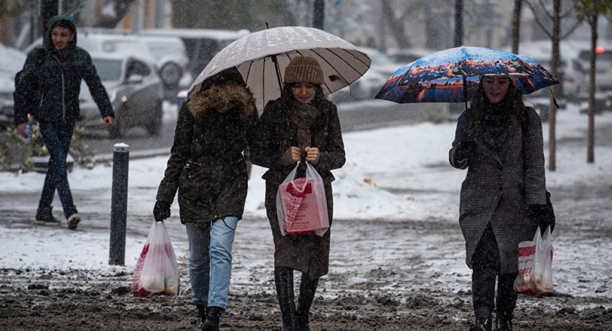 Бүгін еліміздің басым бөлігінде қар аралас жаңбыр жауады