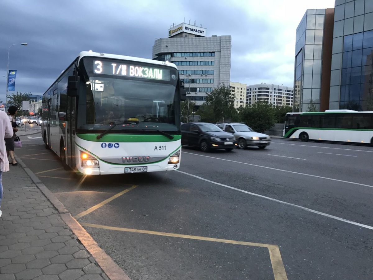 Елордада автобустар қозғалысы жанданады: жолаушылар мен жүргізушілерге қандай талап қойылады?