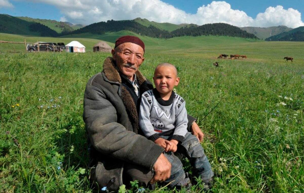 Маусым айының екінші жексенбісінде «Малшылар күні» тойланады