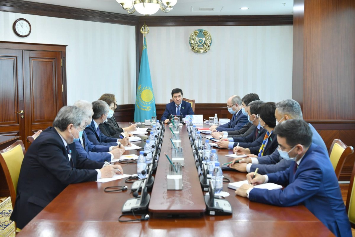 Мәжілісте Президент Жолдауын жүзеге асыру мәселесі талқыланды