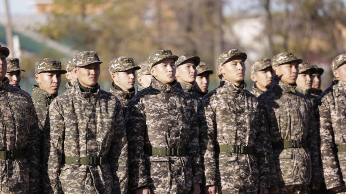 Павлодарда әскерге шақырылған 1200-ге жуық азамат іздеуде жүр