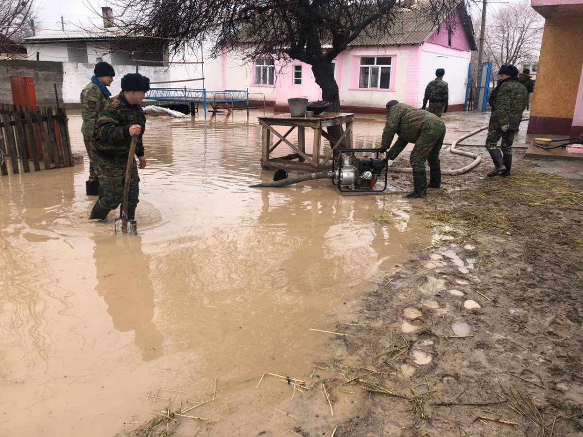 Арыста бір үй су астында қалды