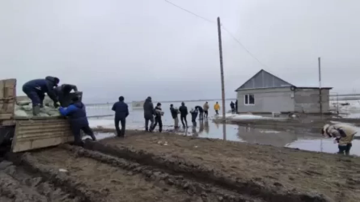 Ақтөбе облысында 10 жастағы бала еріген қар суына батып кетті