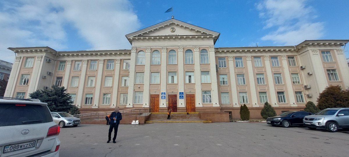 Тараз әкімдігі мердігерге 75 млн теңгені негізсіз аударған