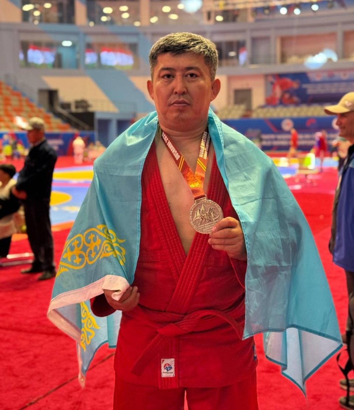 Нұрлан Аманиязов самбодан әлем чемпионатының күміс жүлдегері атанды