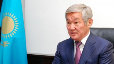 Бердібек Сапарбаев: "ЖОО-лар кәсіпорындармен жұмыс істемейді"