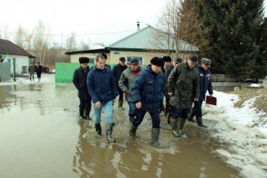 Даниал Ахметов: Тасқыннан зардап шеккен үйлер 1 айдың ішінде жөнделуі керек!