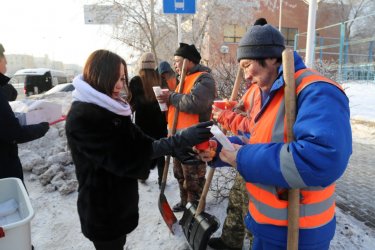 «Жас Отан» жастары ұсынған шай