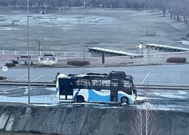 Талдықорғанда жолаушылар автобусы өртеніп кетті