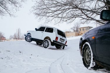 Орыстар «Нива» мен «Приорасыз» қалды: Lada зауыттарын тоқтатады