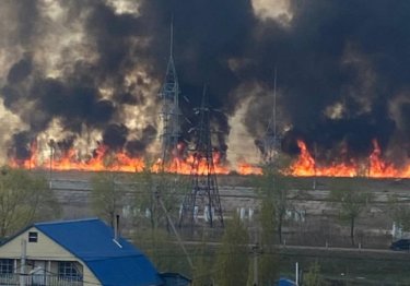 Петропавлда қамыс өртеніп, адамдар баспанасынан айырылды