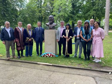 Еуропа қазақтарының кездесу-құрылтайы өтіп жатыр