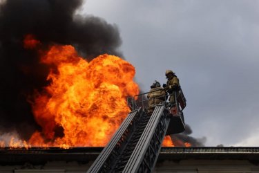 Елордада көпқабатты ғимараттың неден өртенгені анықталды