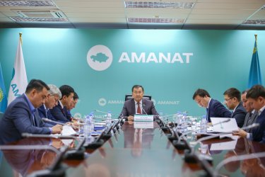 «AMANAT» партиясында коммуналдық шаруашылық мәселелері талқыланды