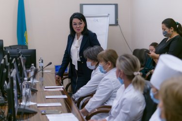 Тұрсынбекова дәрігерлердің қателігін декриминизациялауға шақырды