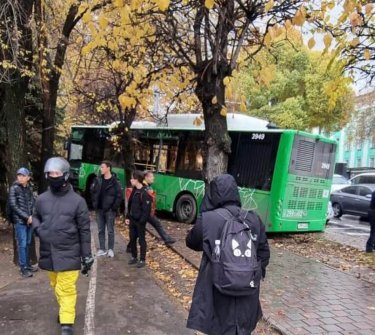 Алматыдағы жол апатының видеосы пайда болды