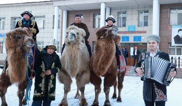 Жетісу облысында сайлаушылар түйемен келіп, дауыс берді