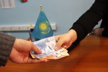 Жемқорлық туралы хабарлағандар 1,6 млн теңге сыйақы алды