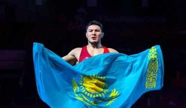 Қазақстандық палуан қатарынан үш дүркін Азия чемпионы атанды