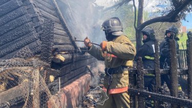 Петропавлда жер үй өртеніп, бір адам ауруханаға жеткізілді