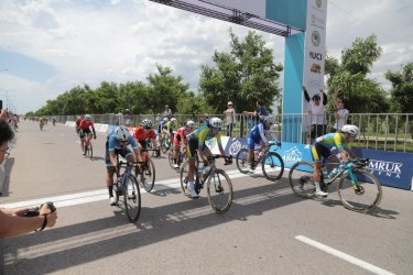 Ел құрамасы велоспорттан Азия чемпионатында көш бастады