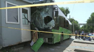 Алматыдағы автобус апаты: Зардап шеккендердің нақты саны аталды