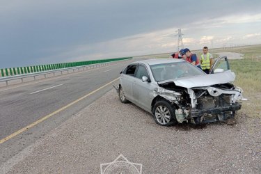 Алматы-Екатеринбург жолындағы апатта үш адам зардап шекті