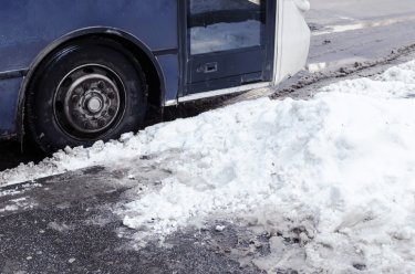 Қарағанды облысында жолда қалған 53 жолаушы мешітке орналастырылды