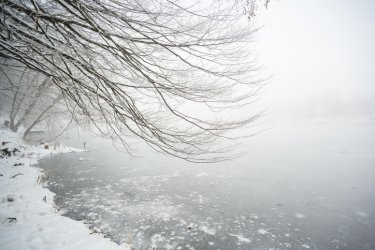 Оралда өзеннен ер адамның мәйіті табылды (ФОТО)