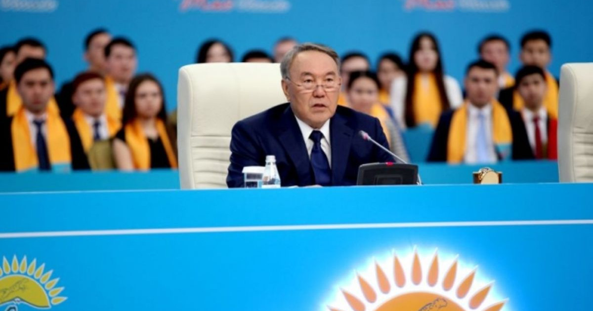 Н. Назарбаев: Жастарға қажырлы еңбек ету керек