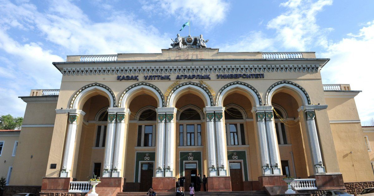 ҚазҰАУ жаңа технологияларымен журналистерді таныстырды