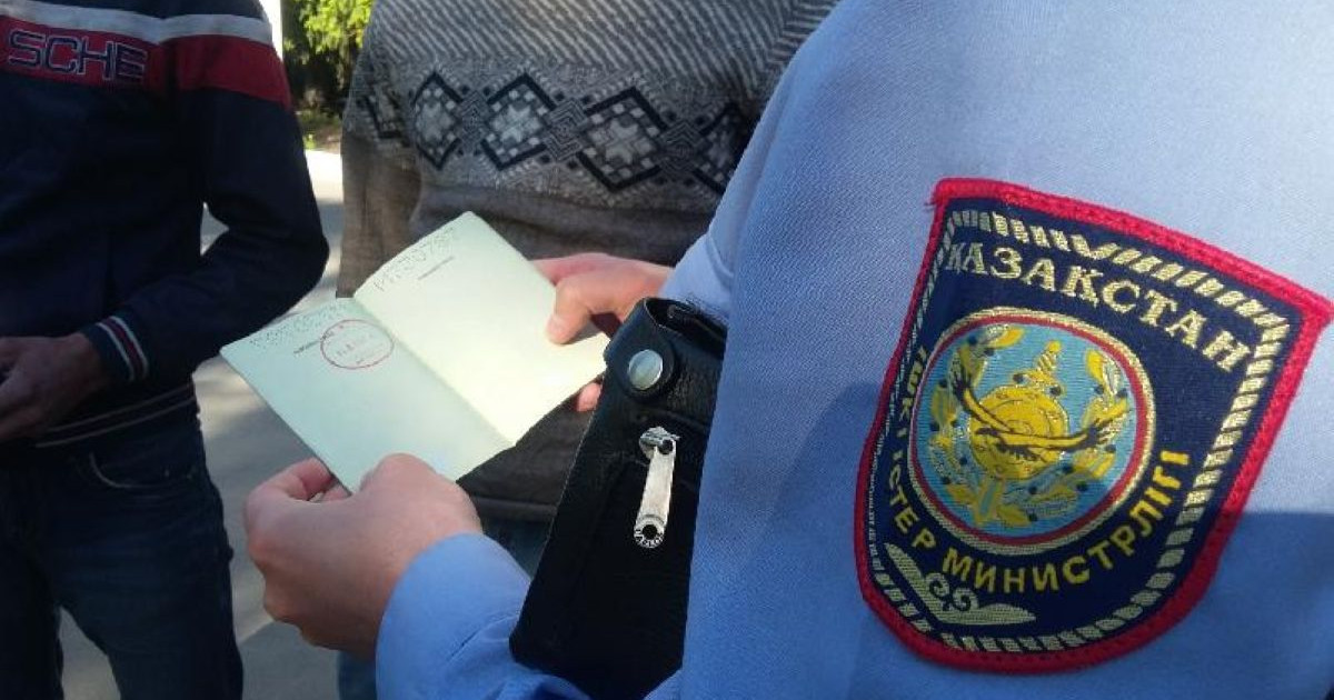 СҚО-да көші-қон заңнамасын бұзған 54 шетелдік Қазақстаннан қуылды