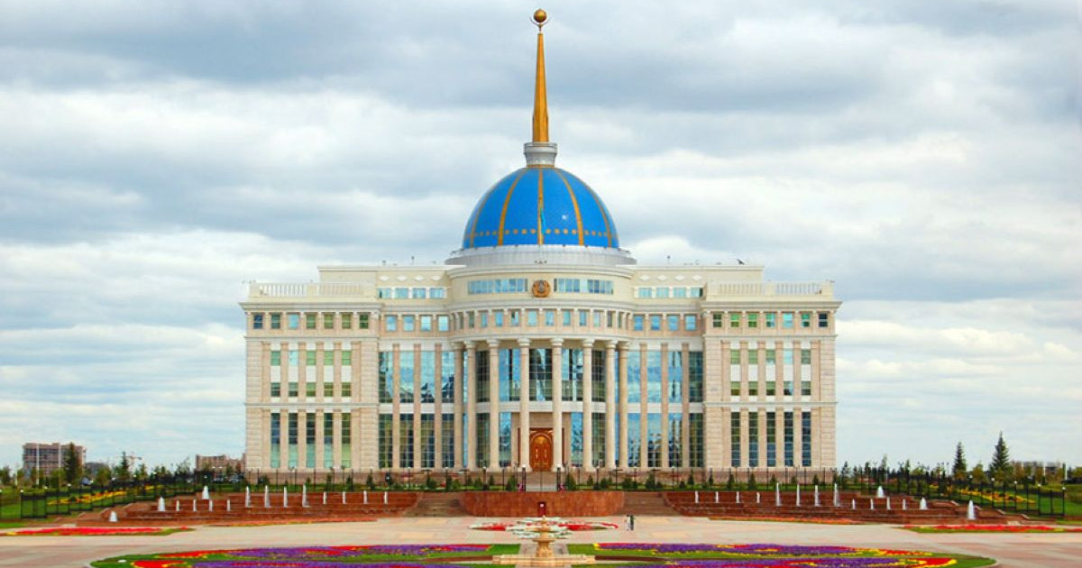 Елбасы Тереза Мэйге көңіл айтты
