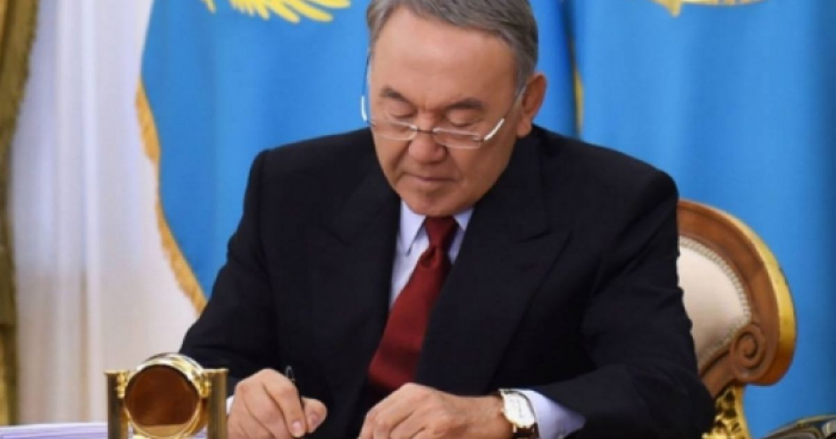 Елбасы Иран Президентіне көңіл айту жеделхатын жолдады