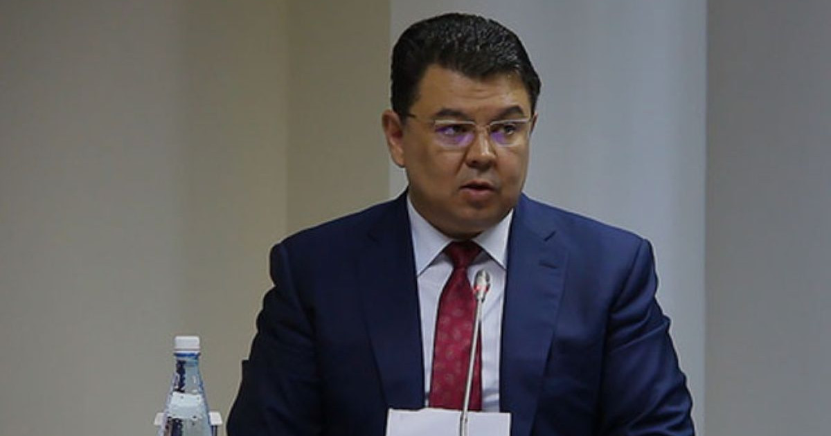 Бензин бағасы: Сағынтаев Бозымбаевтың жауабына қанағаттанбады