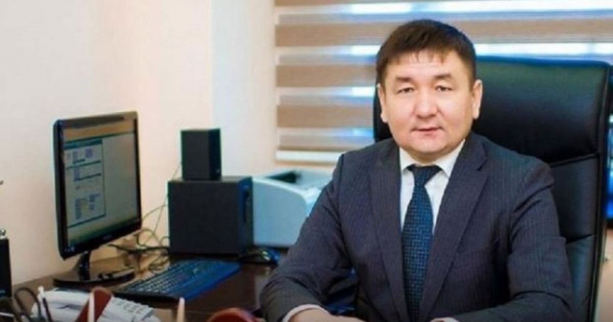 ОҚО-да басқарма басшысы 2,1 млн теңге пара алу үстінде ұсталды