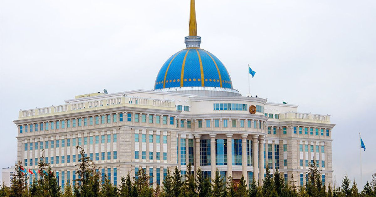Мемлекет басшысы Кәмшат Дөненбаеваның отбасына көңіл айтты