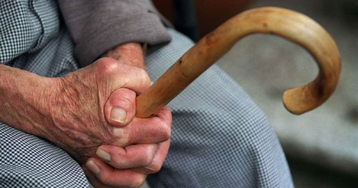 Өліге қиянат жасап, тіріні өзектен тепкендер