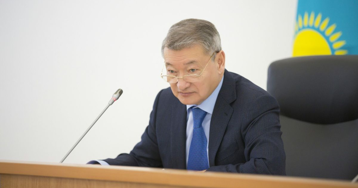 Даниал Ахметов 50 әкімге дәріс оқыды