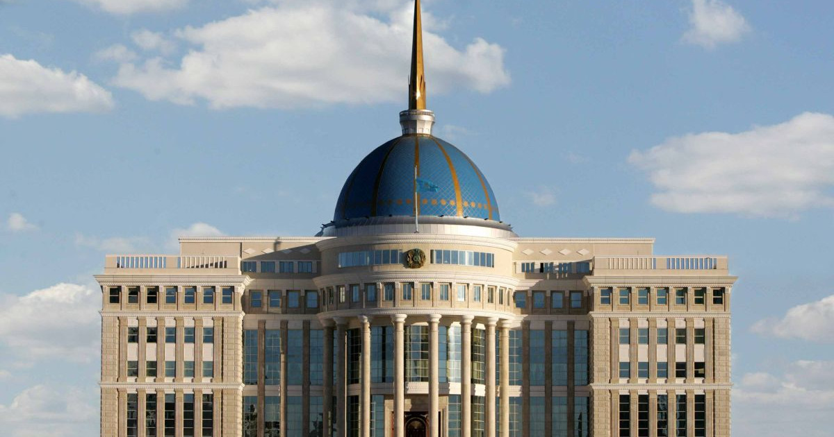 Назарбаев Путинге көңіл айтты