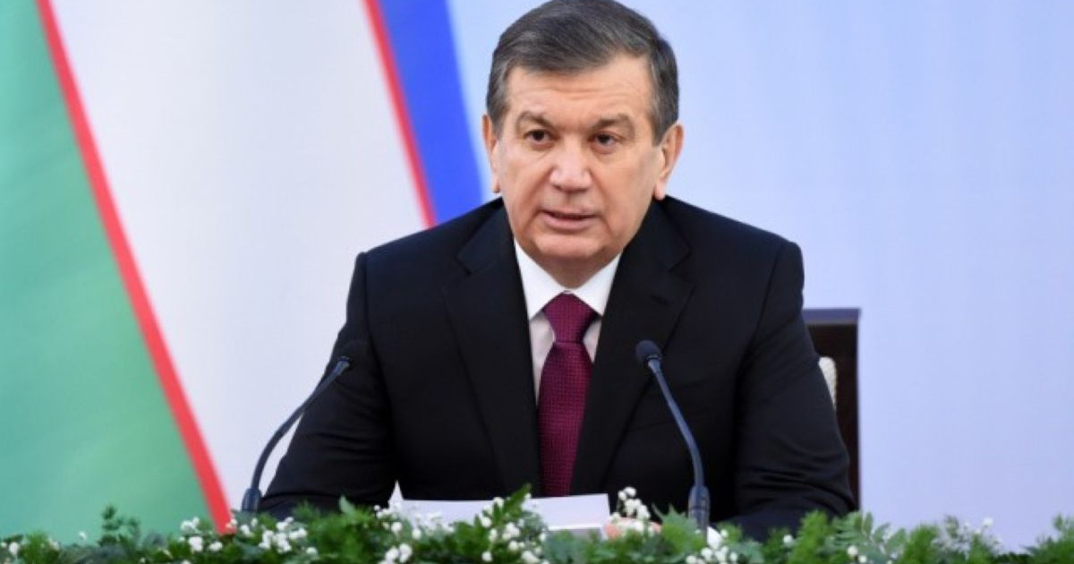 Мирзиёев: Шайханалардан мемлекеттік нөмірі бар көлік көрсем, иесін жұмыстан шығарамын!