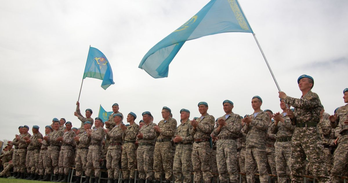 Дала жаттығуында шыңдалған сарбаздар