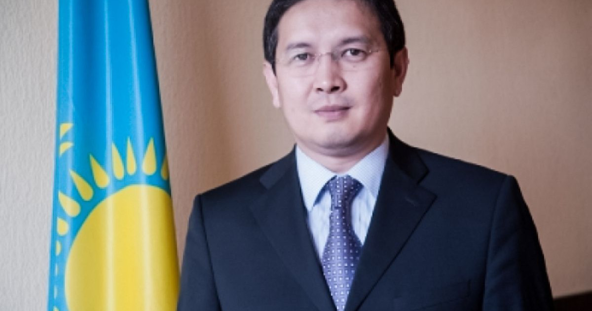 Әділ Тұрсынов Тұңғыш Президент Нұрсұлтан Назарбаевтың кеңесшісі болып тағайындалды
