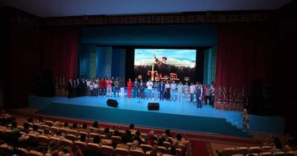 "Төле би" тұсаукесері аншлагпен өтті