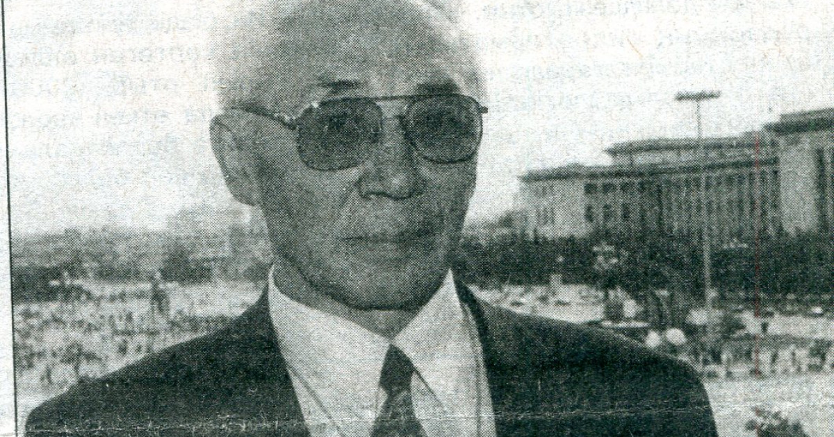 Жабық  қаулыдағы  құпия  адам