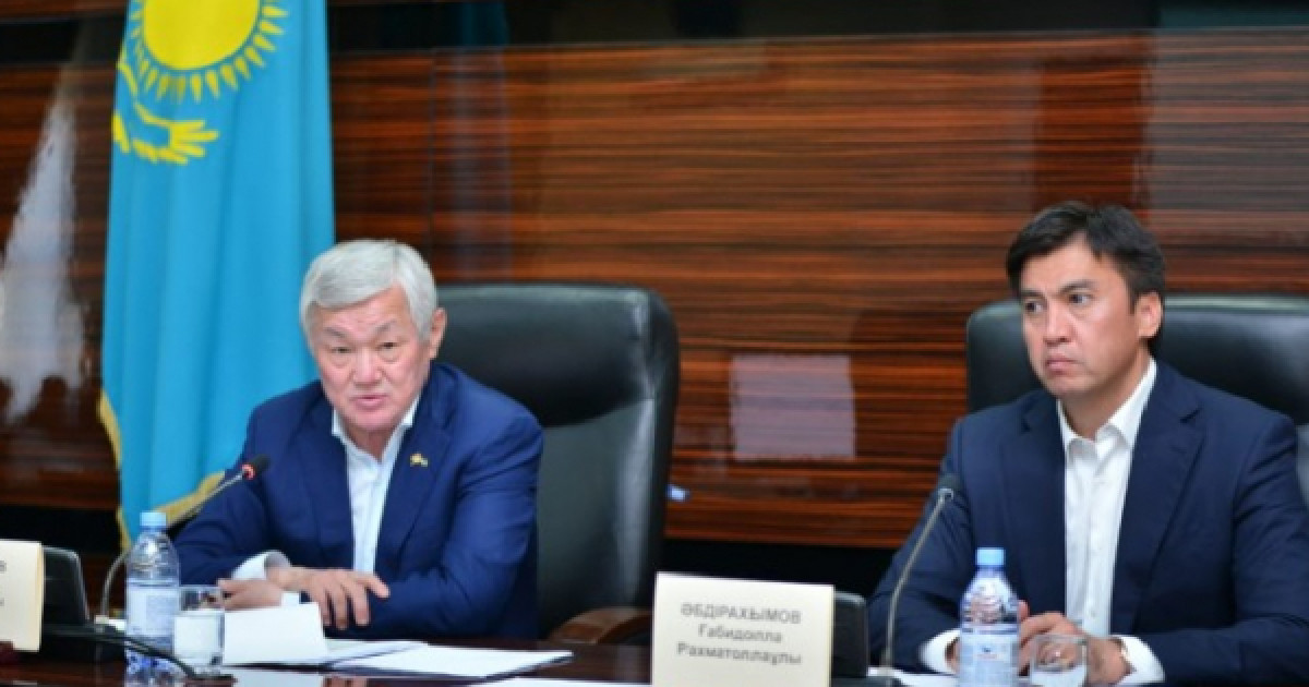 Бердібек Сапарбаев атаулы көмек алушыларды еңбек етуге шақырды