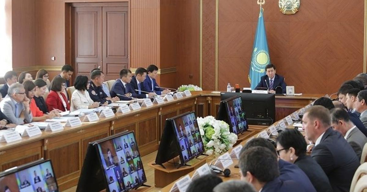 Ерлан Қошанов Президенттің Қарағанды облысына жасаған сапары бойынша тапсырма берді