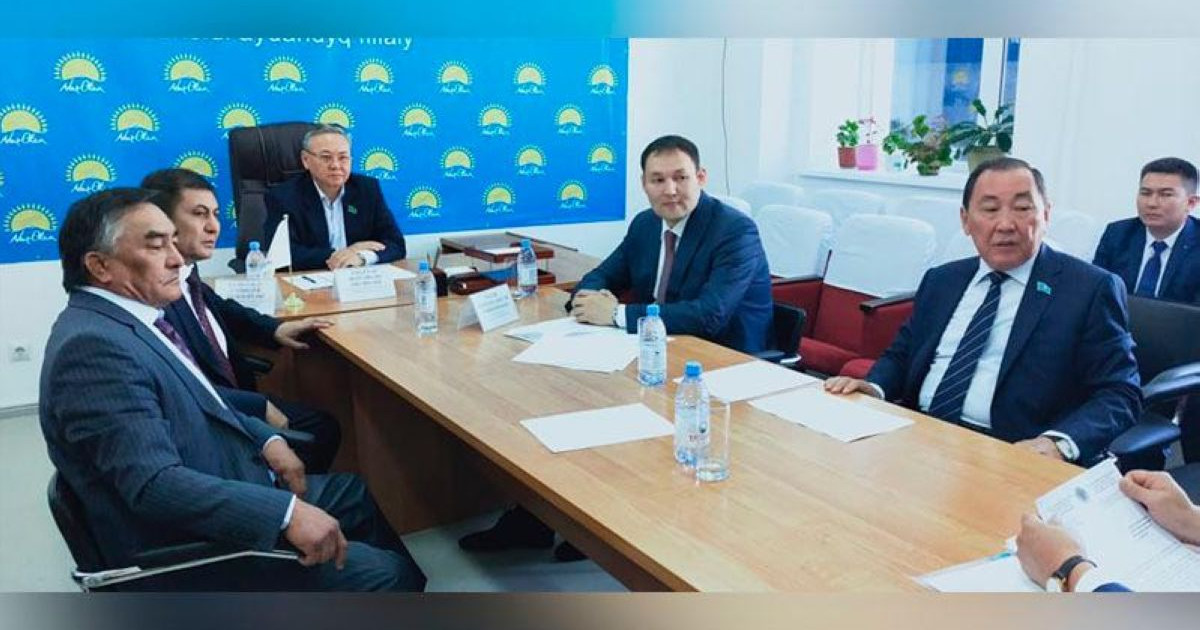 Мәжіліс депутаты Алматы облысындағы ауыл тұрғындарын қабылдады