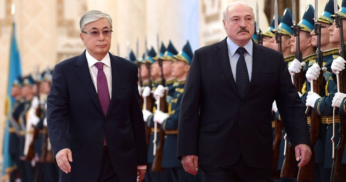 Тоқаев пен Лукашенко қазақ-беларусь ынтымақтастығын дамыту мәселелерін талқылады