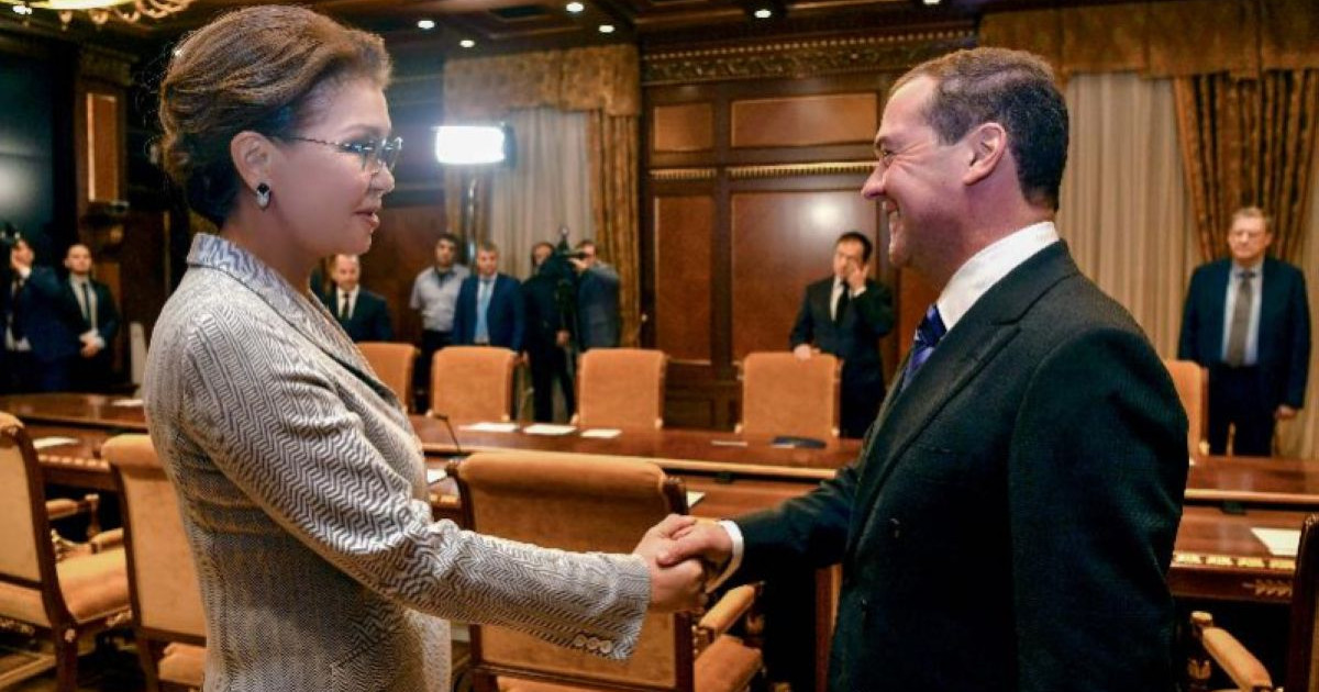 Назарбаева Медведевпен кездесті